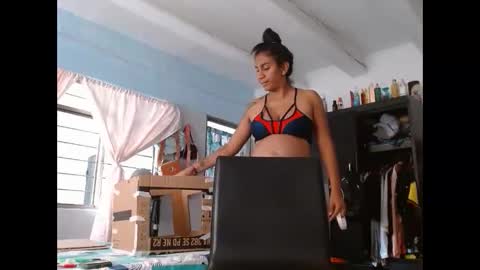 amelia  online show from 02/09/25, 05:33