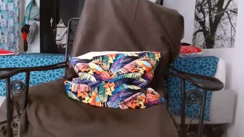 amelia  online show from 03/10/25, 04:46