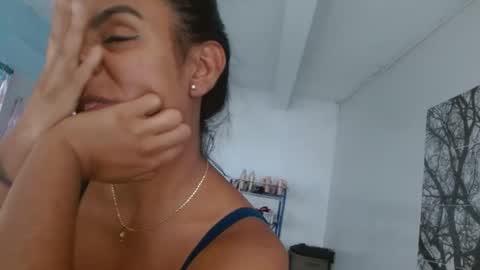 amelia  online show from 09/08/25, 06:07