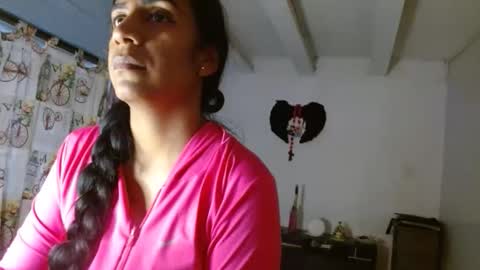 amelia  online show from 02/01/26, 02:15