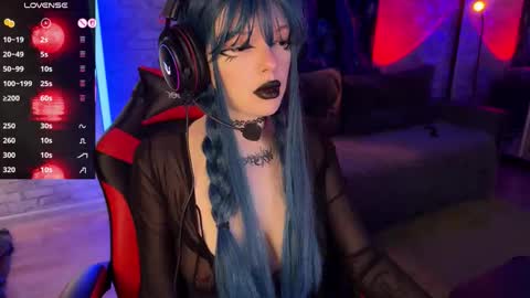 Amelia Aley  online show from 10/09/25, 09:07