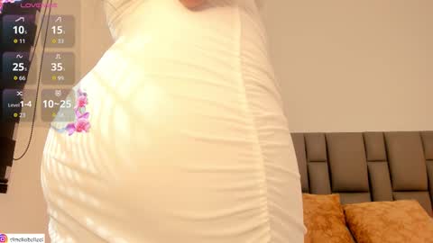 Amelia  online show from 03/10/26, 02:00