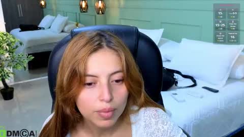 AMELIA online show from 09/12/25, 07:03