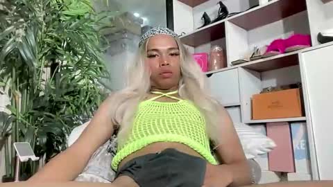 Snapshot of amelia_jones69x chatting on 02/18/26, 03:24 Amelia online show from 02/18/26, 03:24