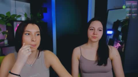 ameliaa_sweet online show from 03/27/26, 12:49