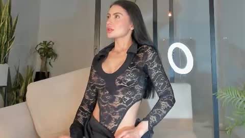 Snapshot of ameliajones_1 chatting on 07/01/26, 01:51 Ameliajones online show from 07/01/26, 01:51