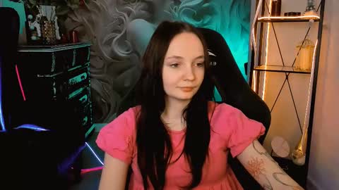 Amelia online show from 02/20/25, 05:55