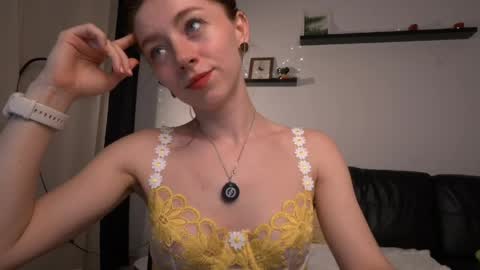 Snapshot of ameliamber0 chatting on 04/19/26, 06:10 Amelia online show from 04/19/26, 06:10
