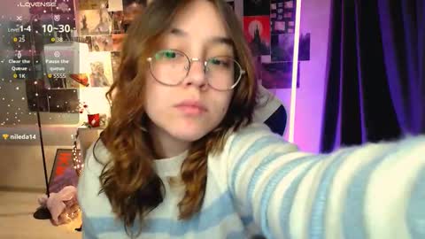 Snapshot of ameliameadd chatting on 10/29/25, 08:16 Amelia online show from 10/29/25, 08:16