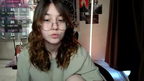 Snapshot of ameliameadd chatting on 11/20/25, 08:03 Amelia online show from 11/20/25, 08:03