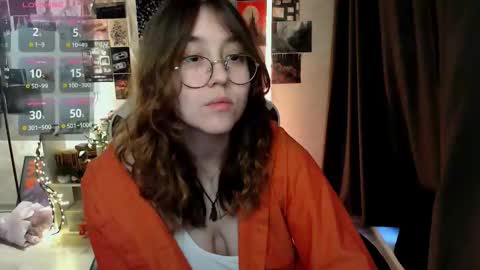 Snapshot of ameliameadd chatting on 11/28/25, 08:28 Amelia online show from 11/28/25, 08:28