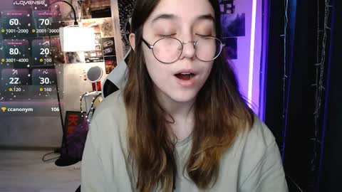 Amelia online show from 04/01/26, 01:41