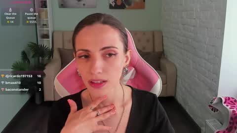 Amelia online show from 05/27/26, 10:45
