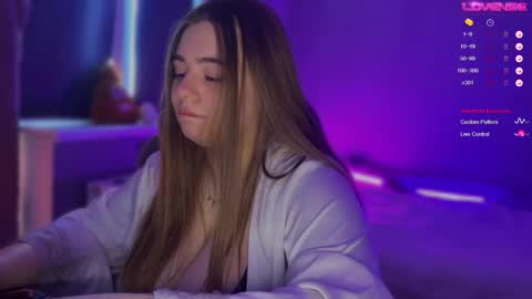 Amelia online show from 03/24/26, 08:30