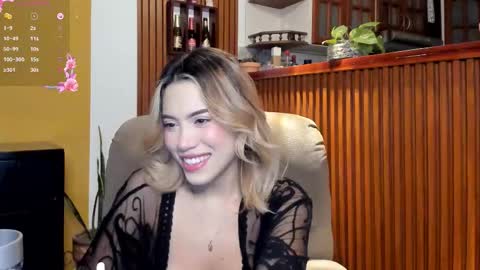 Amelia online show from 09/29/25, 09:41