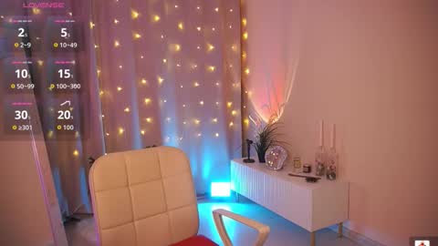  Amelia  online show from 03/18/26, 04:04