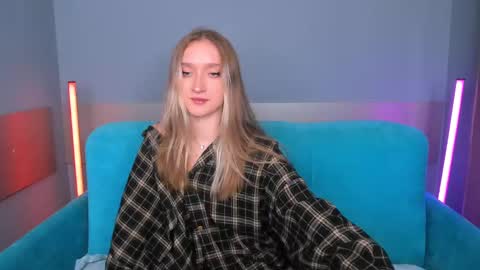 ameliawise online show from 01/18/25, 03:42