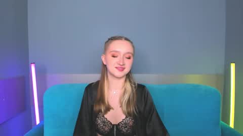 ameliawise online show from 02/17/25, 01:53