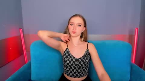 ameliawise online show from 02/23/25, 12:48