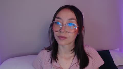 Amelie online show from 02/10/25, 08:42