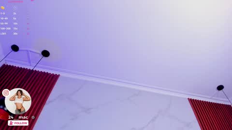 Snapshot of amelie_leigh chatting on 01/16/25, 07:28 Alejandra online show from 01/16/25, 07:28