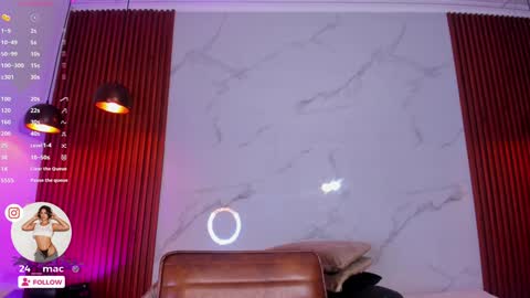 Snapshot of amelie_leigh chatting on 01/23/25, 08:57 Alejandra online show from 01/23/25, 08:57