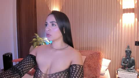 Snapshot of amelie_x chatting on 05/08/26, 01:22 Amelie online show from 05/08/26, 01:22