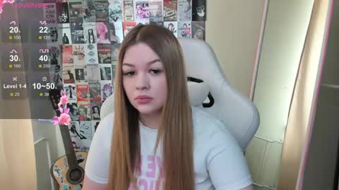 Snapshot of ameliepeach chatting on 05/04/26, 06:20 Amelie online show from 05/04/26, 06:20