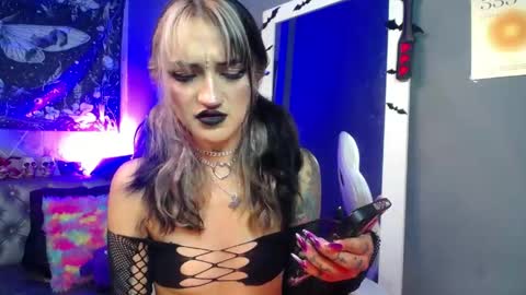 AMELIEROUS .. see you tomorrow  kisses online show from 04/15/26, 04:08