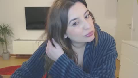 Snapshot of ameliesander chatting on 01/28/25, 04:18 ameliesander online show from 01/28/25, 04:18