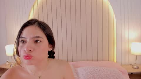 Amelia online show from 11/03/25, 03:35