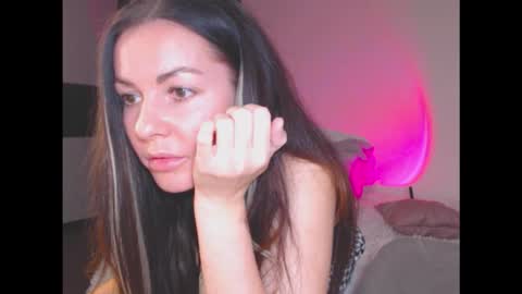 amelinamersi online show from 10/27/25, 05:39