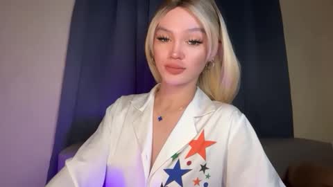 Snapshot of amelinckx chatting on 03/23/26, 03:43 amelinckx online show from 03/23/26, 03:43