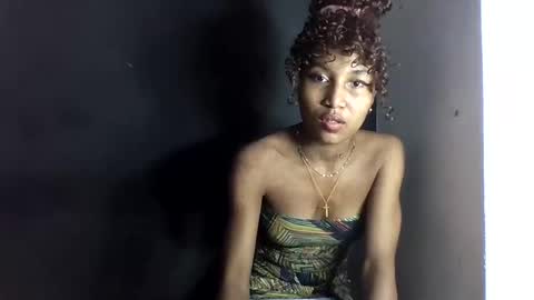 amelisy20005 online show from 04/20/26, 09:27