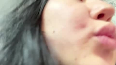 Snapshot of ameliya_kim chatting on 04/19/26, 09:17 Ameliya online show from 04/19/26, 09:17
