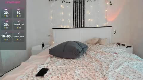 Snapshot of ameliya_sun chatting on 03/01/25, 07:51 Aylin online show from 03/01/25, 07:51