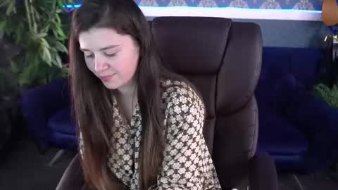 Snapshot of amellymillyy chatting on 10/28/25, 03:25 amellymillyy online show from 10/28/25, 03:25