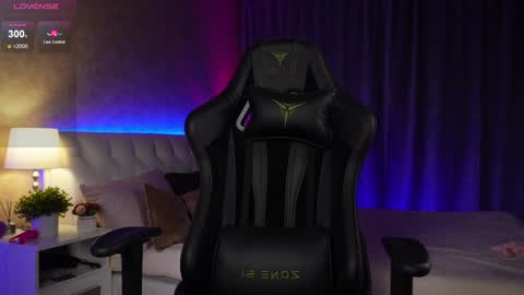 Amy  online show from 12/26/24, 12:25