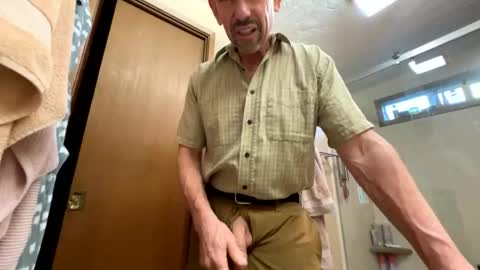 Snapshot of american_ron chatting on 02/20/26, 04:07 american_ron online show from 02/20/26, 04:07