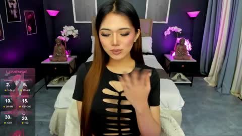 Snapshot of amethyst_claire chatting on 06/06/26, 11:48 Claire online show from 06/06/26, 11:48