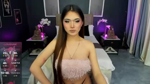 Snapshot of amethyst_claire chatting on 06/23/26, 08:34 Claire online show from 06/23/26, 08:34