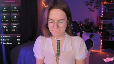 Hi-hi I am Kate welcome to my sexy room online show from 12/16/24, 02:05