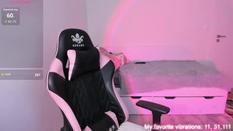 Hi-hi I am Kate welcome to my sexy room online show from 04/14/26, 04:02