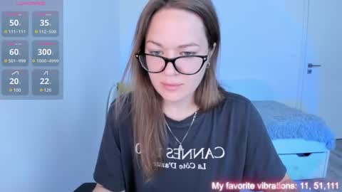 Snapshot of ami_amour_ chatting on 06/29/26, 11:10 Hi-hi I am Kate welcome to my sexy room online show from 06/29/26, 11:10