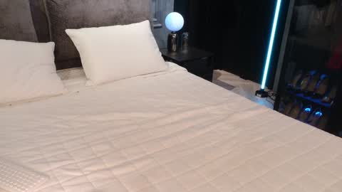 Ami online show from 01/23/25, 06:39