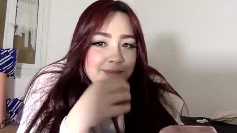 Snapshot of ami_rosee chatting on 03/04/26, 06:30 ami_rosee online show from 03/04/26, 06:30