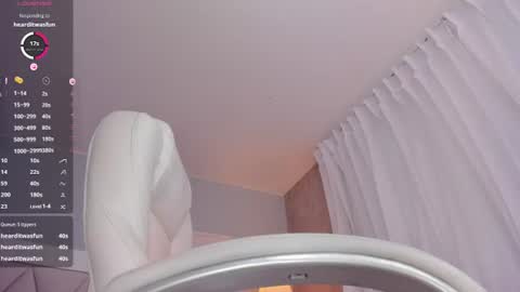 Snapshot of ami_sweet_18 chatting on 07/02/26, 12:21 Ami online show from 07/02/26, 12:21