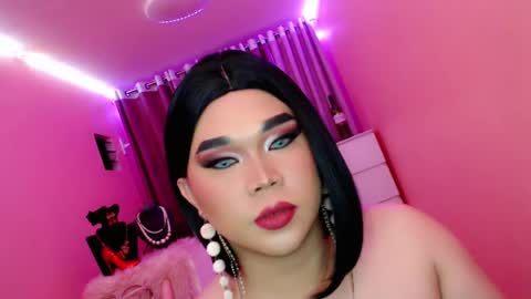 Queen Mireska online show from 02/05/25, 05:31