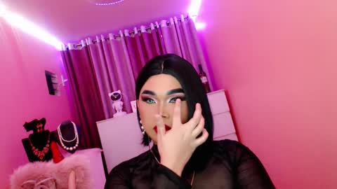 Queen Mireska online show from 02/16/25, 04:10