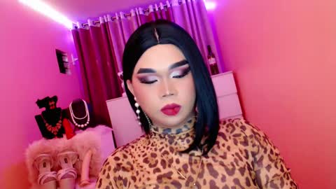 Queen Mireska online show from 02/20/25, 12:47